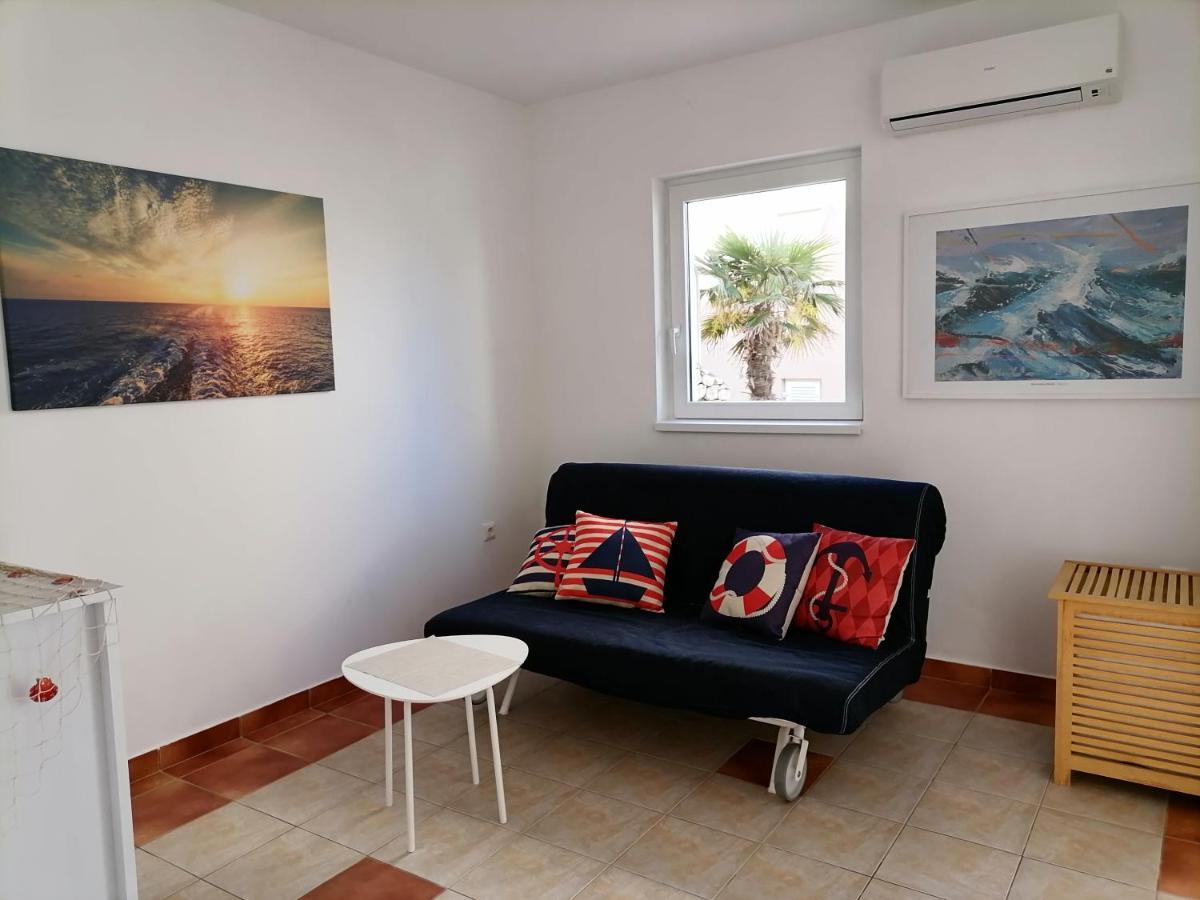 Apartment Nano-Maris Novalja Bagian luar foto