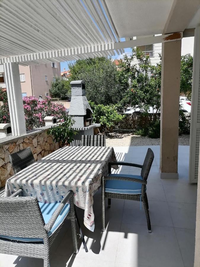 Apartment Nano-Maris Novalja Bagian luar foto