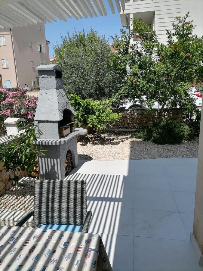 Apartment Nano-Maris Novalja Bagian luar foto